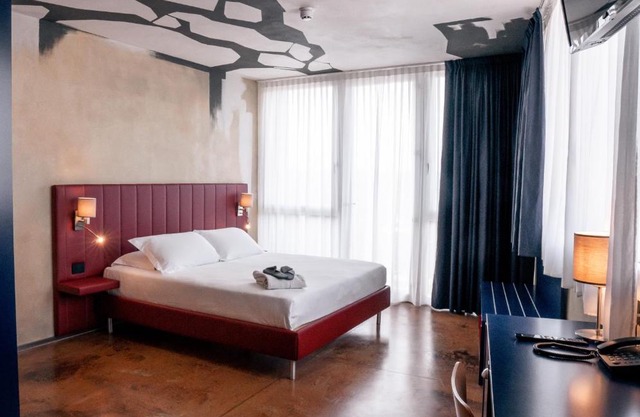 K MODERN HOTEL