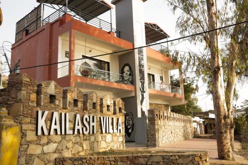 Kailash Villa By Divine Stays