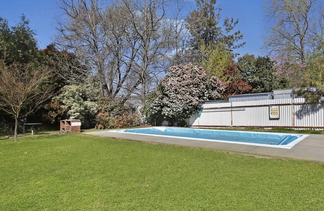 Kalamunda 6 - On the Rail Trail