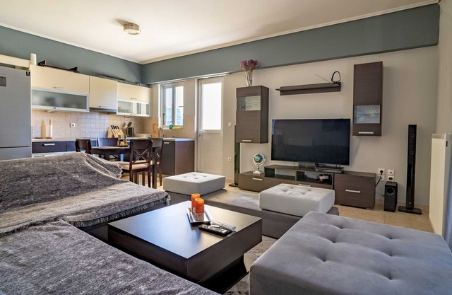 Kallithea train station 1 bedroom for 2 persons