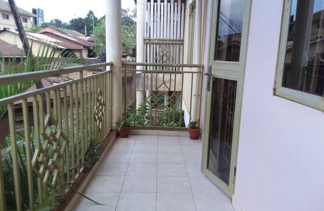 KARIBU HOME NEAR ACACIA MALL- COZY & ACCESSIBLE