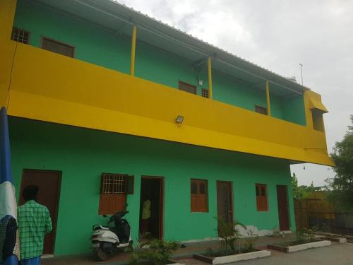 Karthikraja Restaurant Rooms