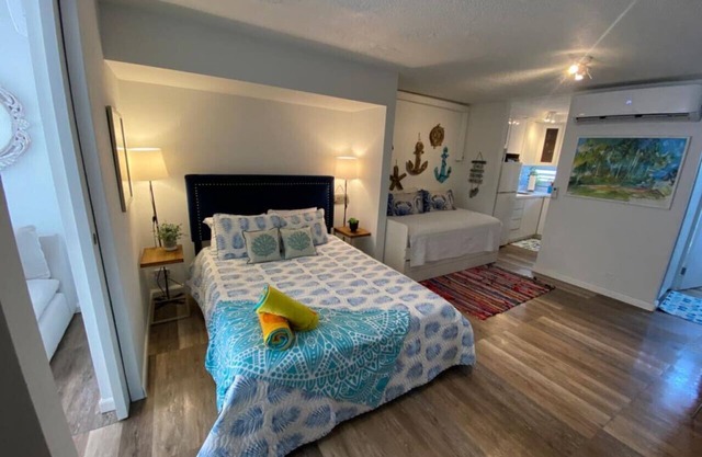 KASA Ocean Breeze @ · KASA Ocean Breeze - Cabana Studio Apartment BEACHFRONT CONDO POOL