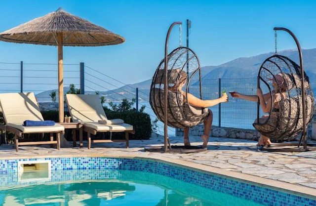 𝐊efalonia 𝐇orizon 𝐕illa 1- Amazing sea & mountain view w/private heated pool