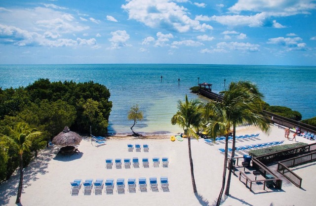 Key Largo 2BR - Ocean View, Pool, Beach