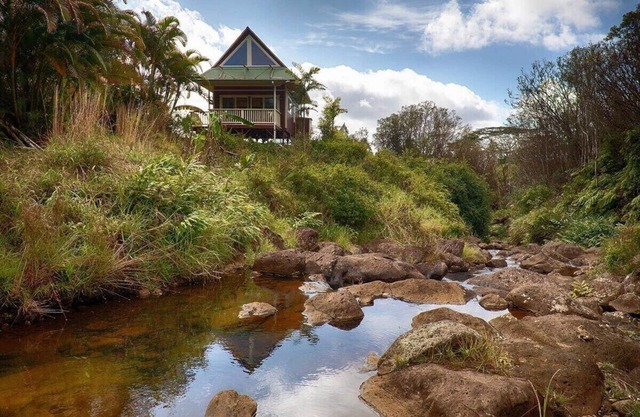 Kikala Waterfall Lodge