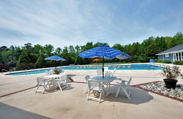 KIL9109 Kilmarlic Garcia Cottage. Golf Resort, Community Pool & Fitness