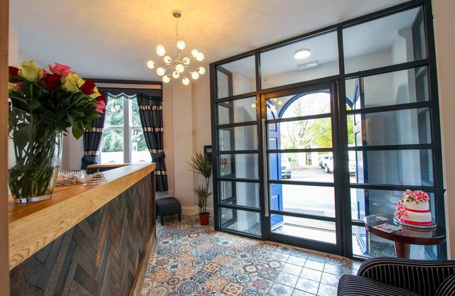 Kings Park Hotel