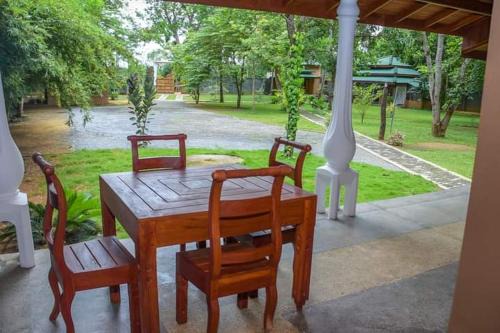 Kirindioya Village Safari Lodge