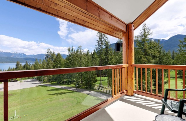 Kootenay Lakeview Resort, BW Signature Collection