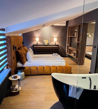 Kristall Apartments Premium