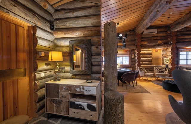 Kuukkeli Log Houses Teerenpesä - Premium Suite A48