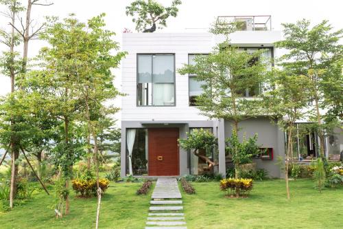 Lá Thấp Villa - Flamigo Venus 3 phòng ngủ, BBQ, bể bơi