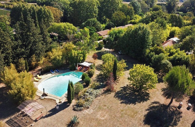L'Alzon Self-catering cottage in Mas du Gavot Uzès