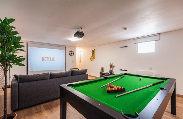 L'industriel - billiards & cinema - hyper center