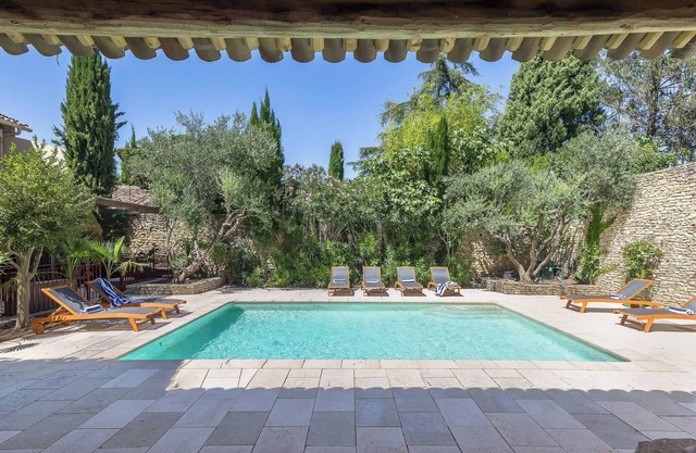 L'Oasis de Gordes – Provence Pool Villa Retreat