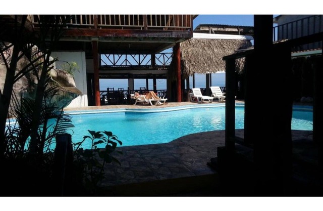 La Delphina Bed and Breakfast Bar and Grill Family Room