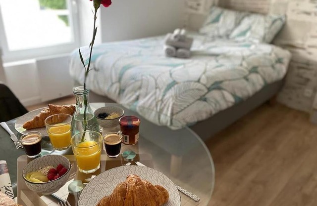 La Douce Angevine - La Perruche - Proche centre