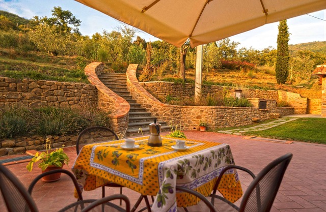 La Fonte, our quaint little west facing cottage for two people.