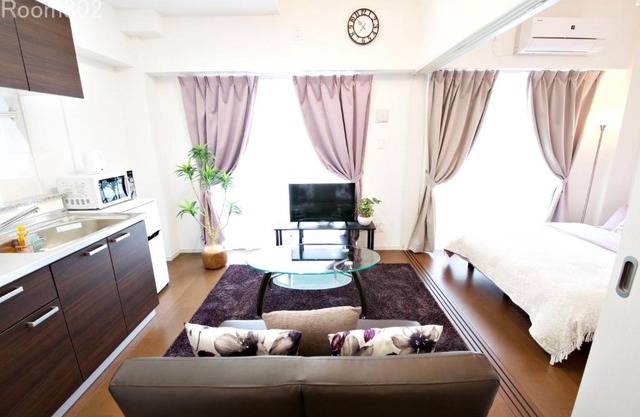 La Fonte UK2