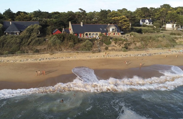 LA GRANDE CHARTREUSE PORNICHET LA BAULE DIRECT ACCESS TO THE BEACH