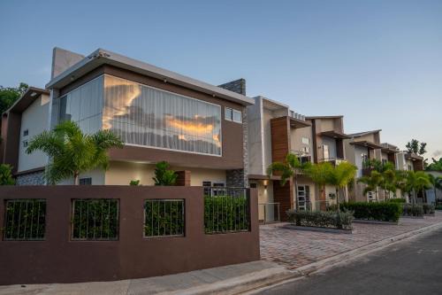 La Isla Royal - Pool Side Suite