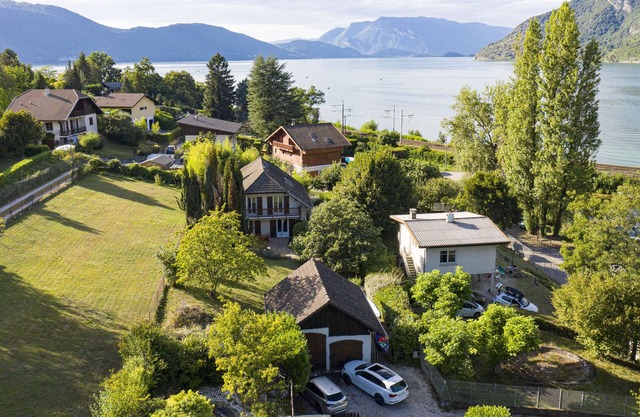 La Maison au Bord du lac du Bourget