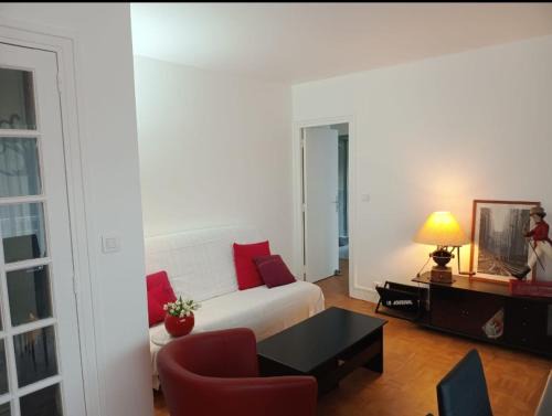 La Précieuse, RER A Proche Paris