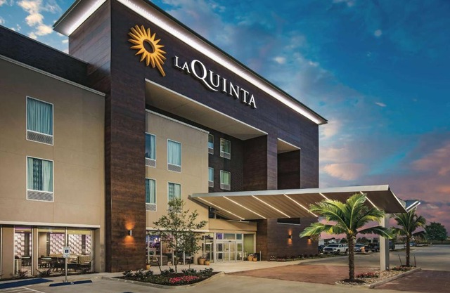 La Quinta by Wyndham Dallas Plano - The Colony
