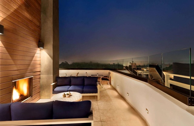 La Quinta Inn & Suites by Wyndham San Luis Obispo Downtown