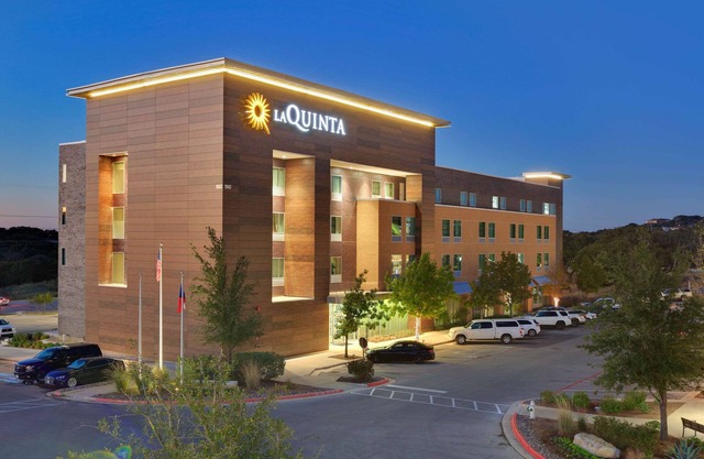 La Quinta Inn & Suites by Wyndham Lakeway