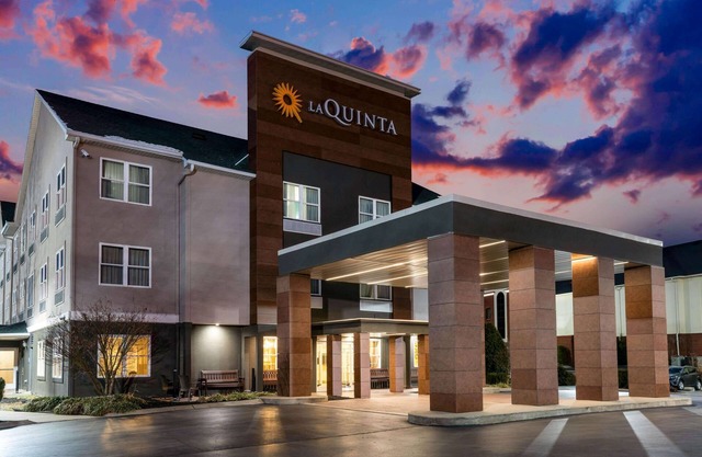La Quinta Inn & Suites by Wyndham Lebanon