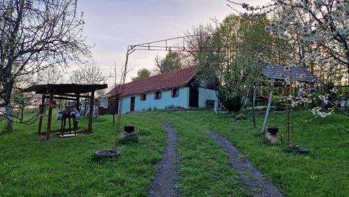 La sălaşul fermecat în Cheile Carasului