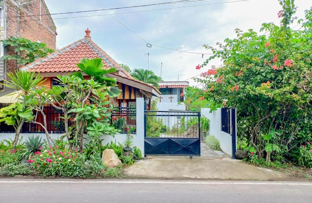 Labinda Homestay Caruban Mitra RedDoorz