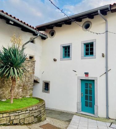 Lagom Home Vipavski Križ