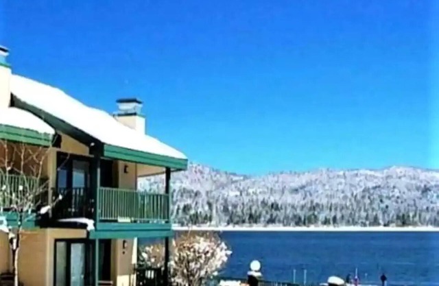 Lagonita Lodge - Heated Indoor Pool & Spa - Game Room - On The Lake 2