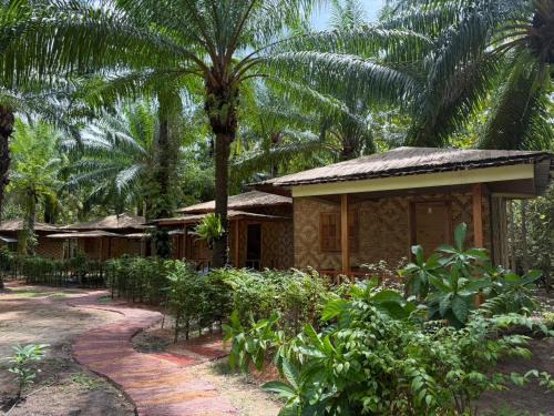 Lak Kao Nai Resort หลักเก้า ไนท์ รีสอร์ท