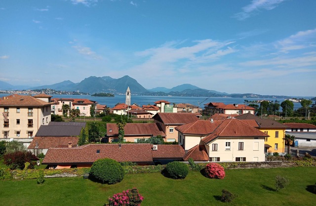 Lake Escape with lake view Baveno