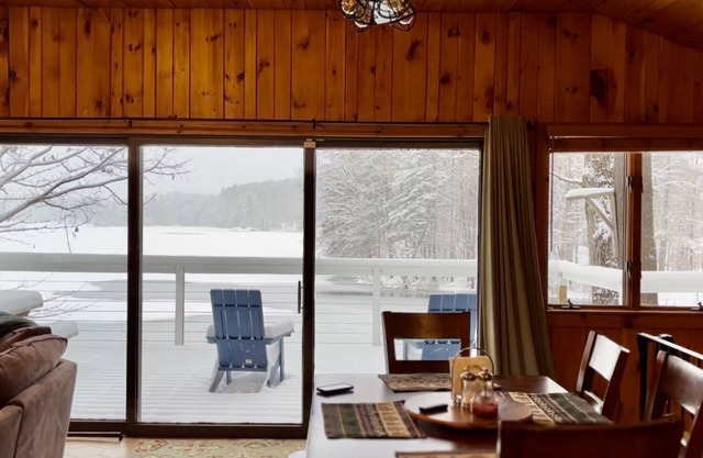 Lake House Getaway! nSaratoga Co.