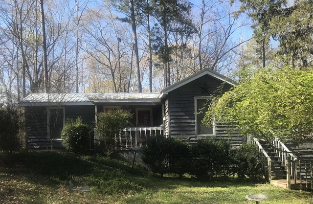 Lake Russell Cabin, outdoor activities, fishing, hunting, Sangria Shack. FUN!!