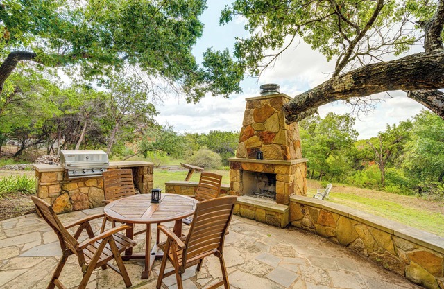 Lake Travis Home Near Marina w/Spectacular Views!
