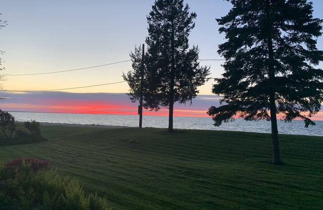 Lake view beach access
