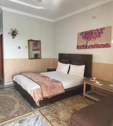 lake view hotel and resort