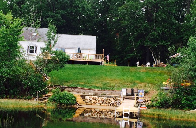 Lakefront Home with Hot Tub - Fall Fairs, Foliage, Hike, Kayak - Fall 25% off