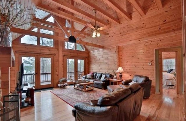 Lakefront Log Cabin with a Million-Dollar View