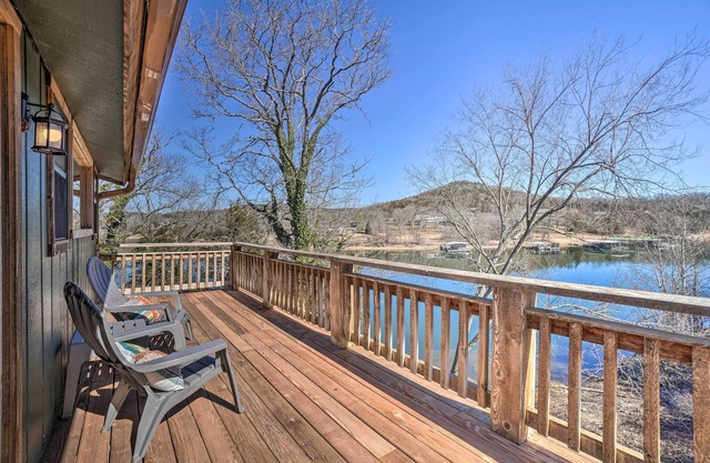 Lakefront Shell Knob Home w/Deck & Gas Grill