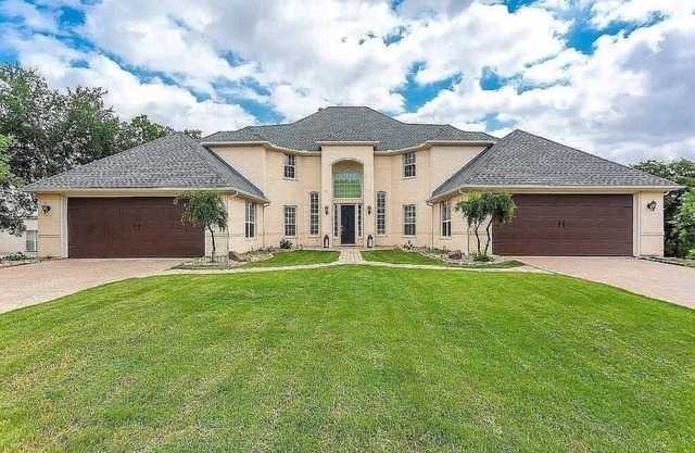 Lakeside Grand Villa - Lone Star State, Little Elm