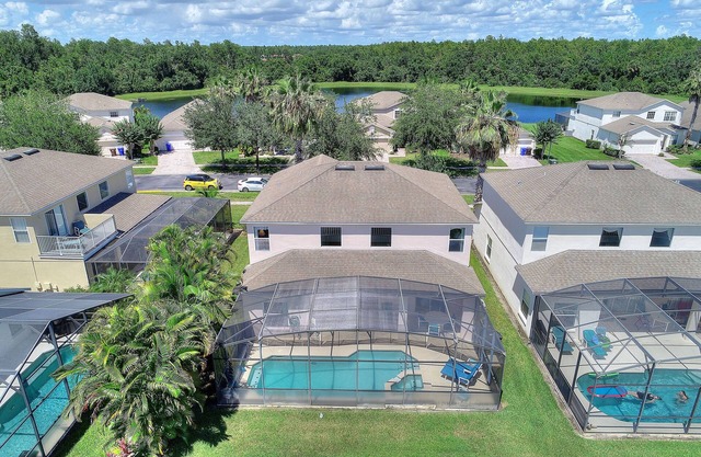 Lakeside Spa, AC in Games Room - Tropics! 822