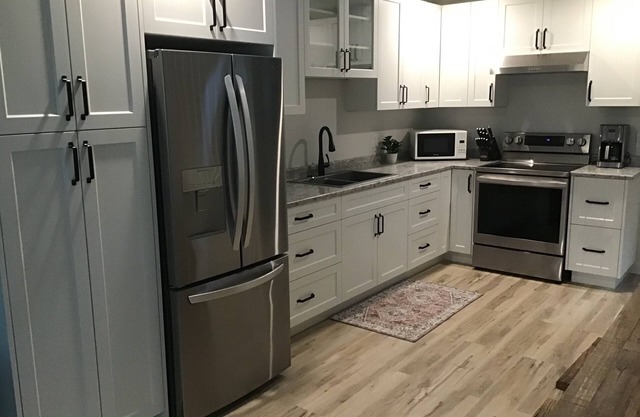 Lakeview Suite with Lake Access
