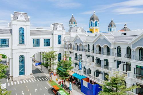 Lalisa Hotel Grand World Phu Quoc